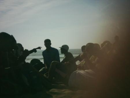 voila mes amies de la classe a la plage d'agadir